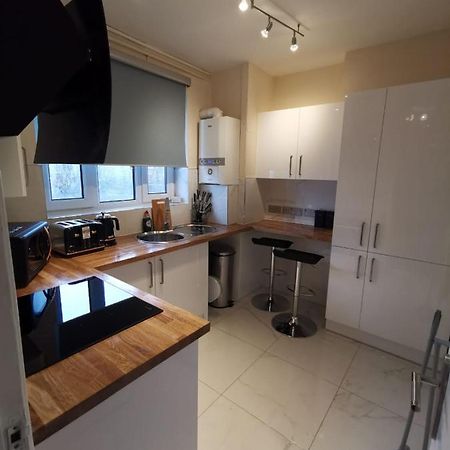 Umbrella Properties London Woolwich Экстерьер фото