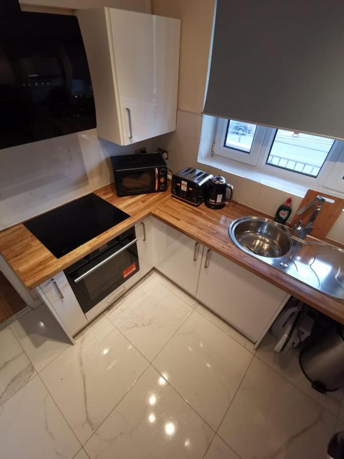 Umbrella Properties London Woolwich Экстерьер фото