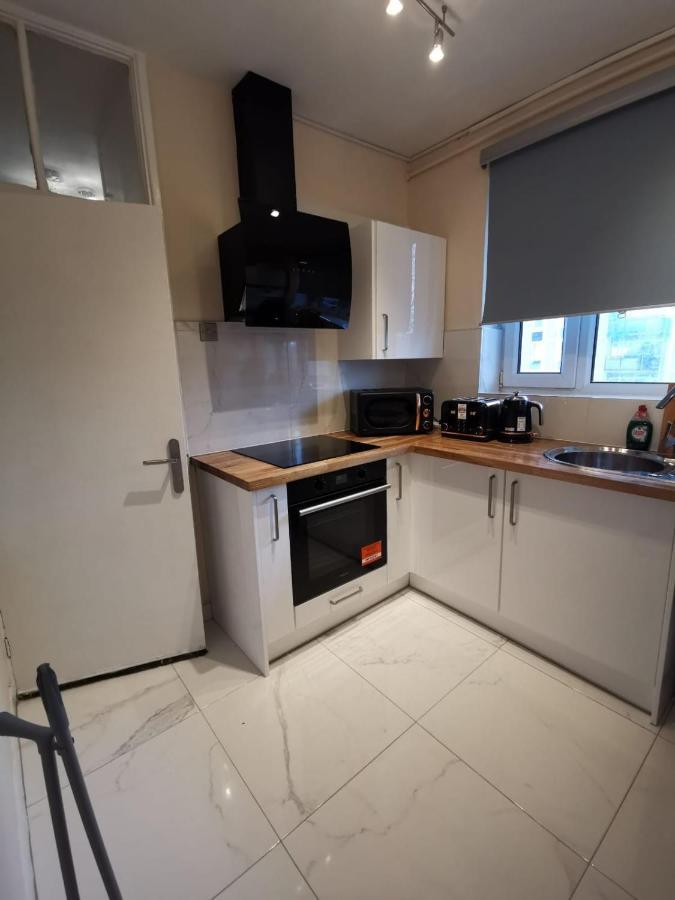 Umbrella Properties London Woolwich Экстерьер фото