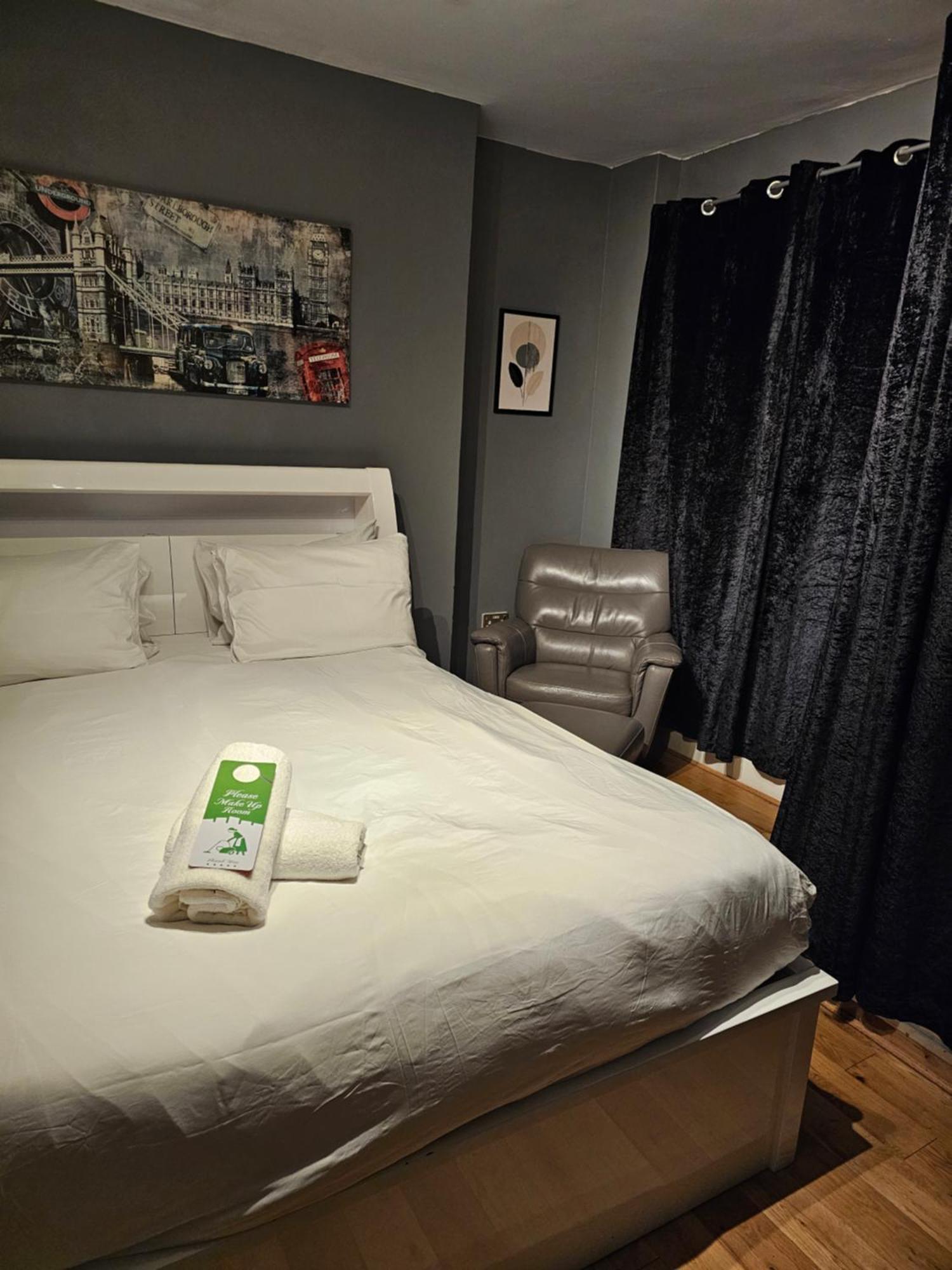 Umbrella Properties London Woolwich Экстерьер фото